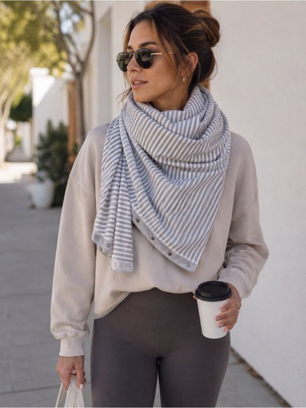 Lululemon Grey White Stripe Vinyasa Scarf Wrap Snap Versatile OS Fall Cozy